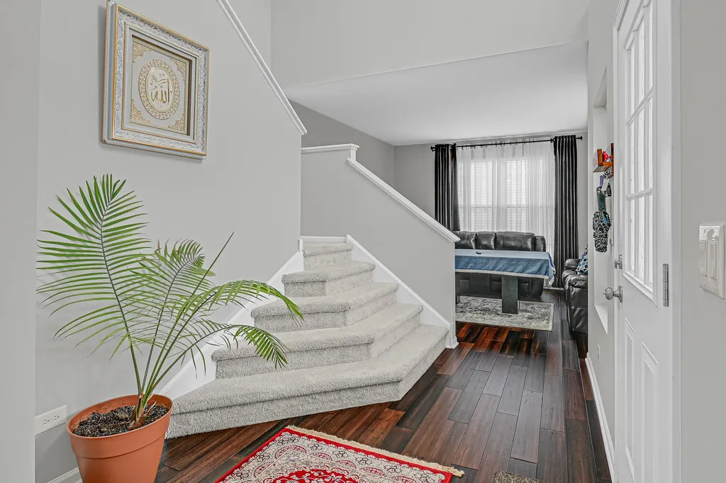 5103 Gardiner Glenn Drive Plainfield IL 60586