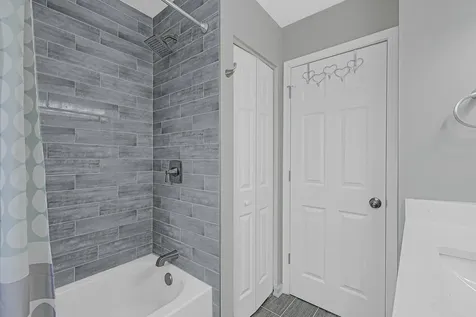 5103 Gardiner Glenn Drive Plainfield IL 60586