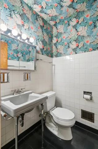 1621 Seward Street Evanston IL 60202