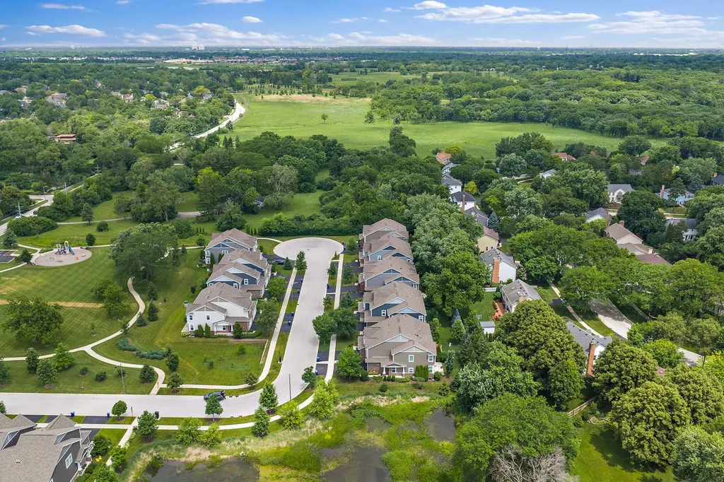 4275 Fiona Lane Lisle IL 60532