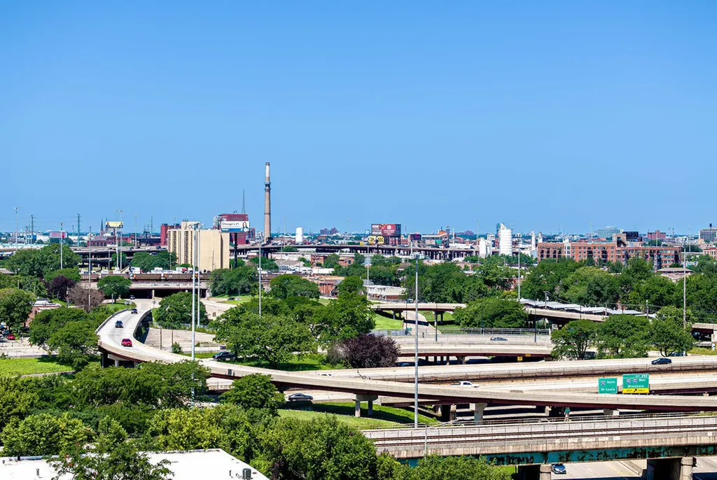 2545 South Dearborn Street Chicago IL 60616