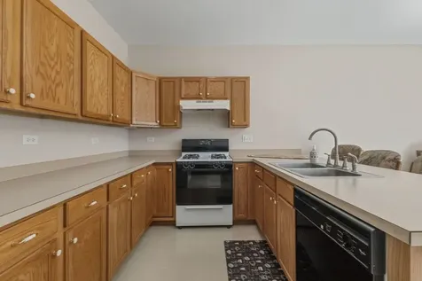 2549 Lincoln Park Court Crest Hill IL 60403