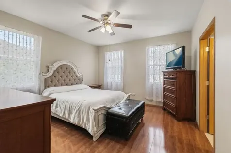 2549 Lincoln Park Court Crest Hill IL 60403