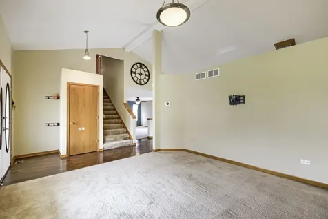 7005 Cornwall Drive Joliet IL 60431