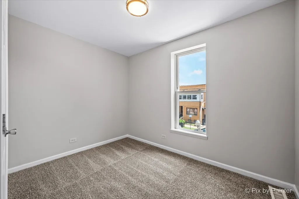 6142 South Champlain Avenue Chicago IL 60637