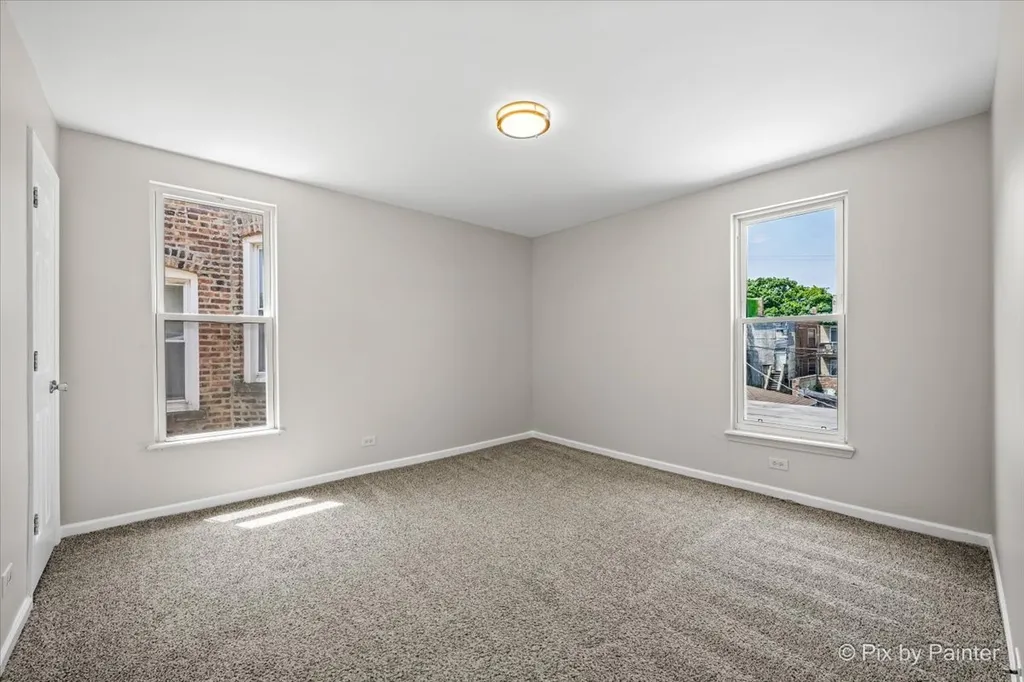 6142 South Champlain Avenue Chicago IL 60637