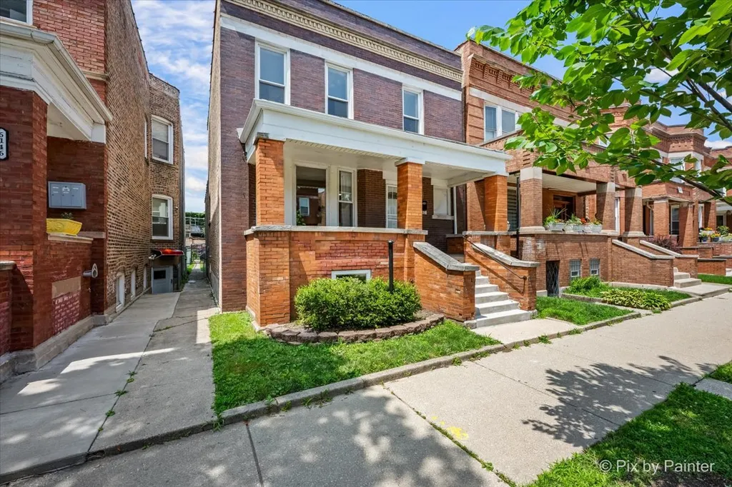 6142 South Champlain Avenue Chicago IL 60637