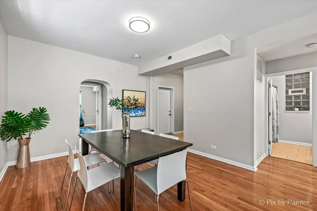 6142 South Champlain Avenue Chicago IL 60637