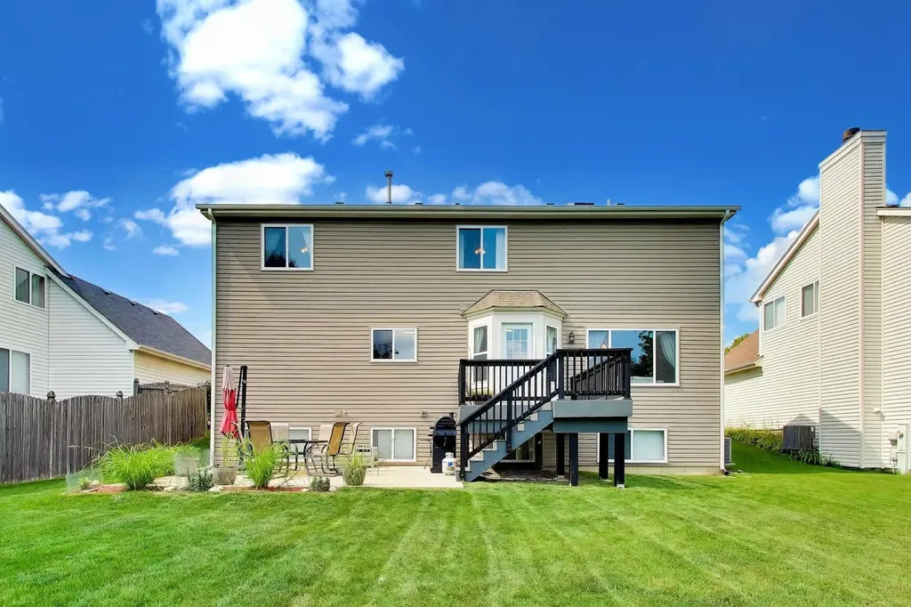 2365 Handley Lane Aurora IL 60502