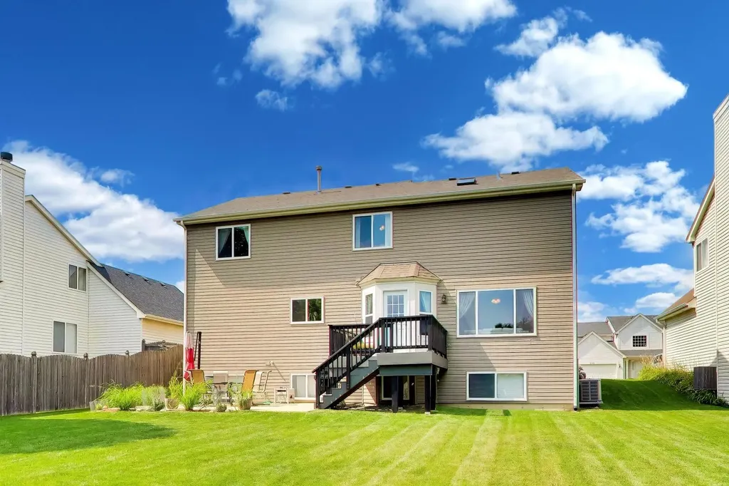 2365 Handley Lane Aurora IL 60502