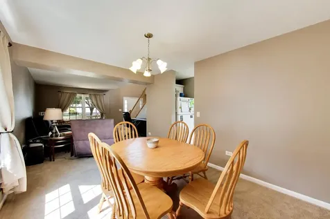 2365 Handley Lane Aurora IL 60502