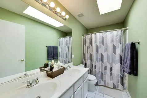 2365 Handley Lane Aurora IL 60502