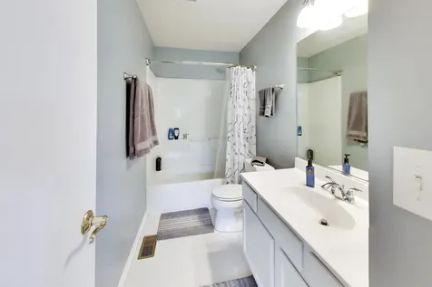 2365 Handley Lane Aurora IL 60502