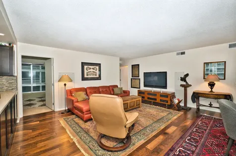 9655 Woods Drive Skokie IL 60077
