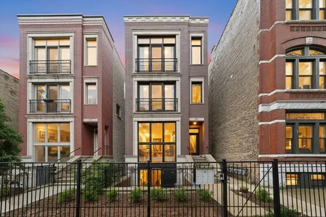 1054 North Hermitage Avenue Chicago IL 60622