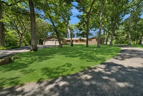 3605 Oak Ridge Road Crystal Lake IL 60012