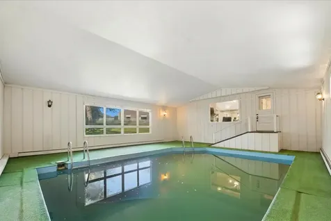 3605 Oak Ridge Road Crystal Lake IL 60012
