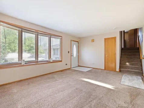 903 Prescott Drive Joliet IL 60432