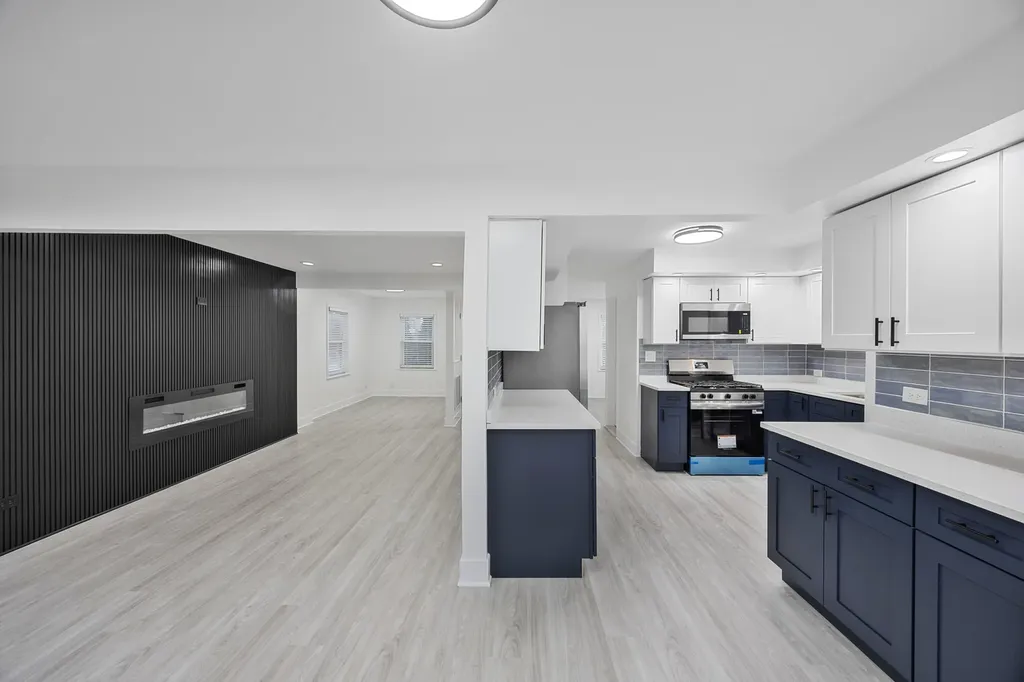 3447 North Osage Avenue Chicago IL 60634