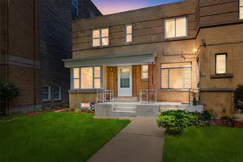 142 Callan Avenue Evanston IL 60202