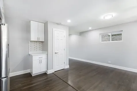 142 Callan Avenue Evanston IL 60202