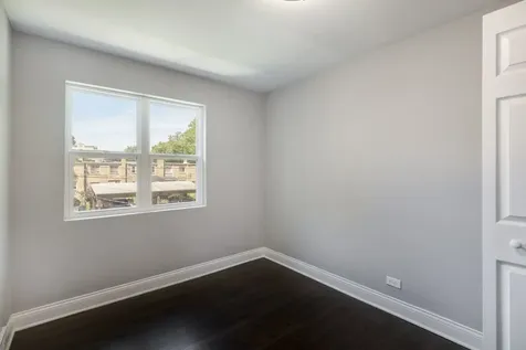 142 Callan Avenue Evanston IL 60202