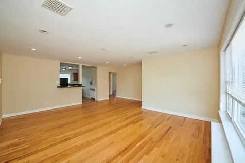 6132 North Seeley Avenue Chicago IL 60659