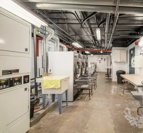 1755 East 55th Street Chicago IL 60615