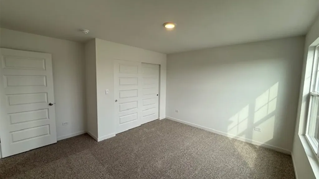 11233 Fleetwood Street Huntley IL 60142