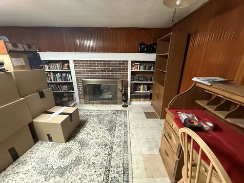 9559 South Mozart Avenue Evergreen Park IL 60805