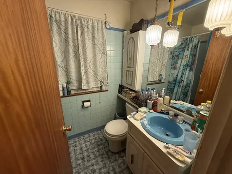 9559 South Mozart Avenue Evergreen Park IL 60805