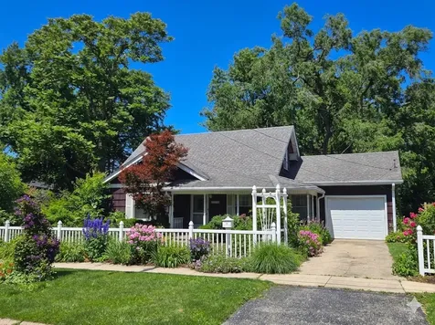4338 148TH Street Midlothian IL 60445