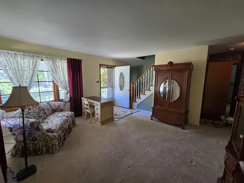 4338 148TH Street Midlothian IL 60445