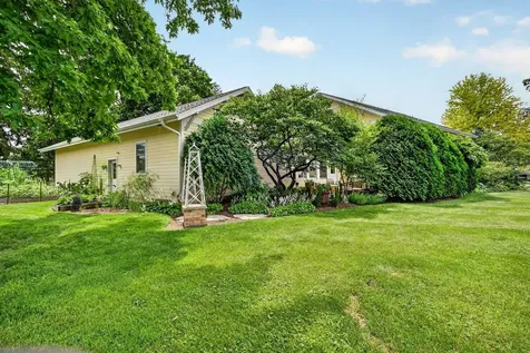 726 Somonauk Street Sycamore IL 60178