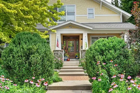 726 Somonauk Street Sycamore IL 60178