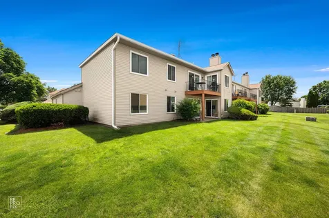 7010 Park Lane Court Woodridge IL 60517