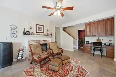 4 Stillwater Court Algonquin IL 60102