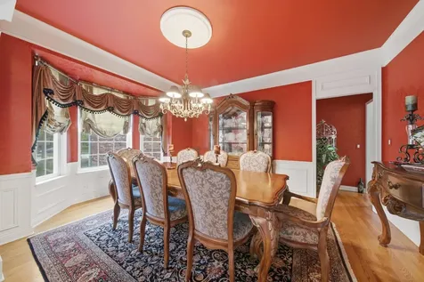 4 Stillwater Court Algonquin IL 60102