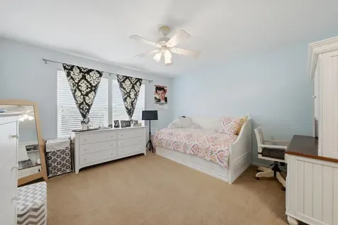 4 Stillwater Court Algonquin IL 60102
