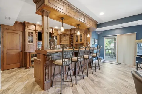 4 Stillwater Court Algonquin IL 60102