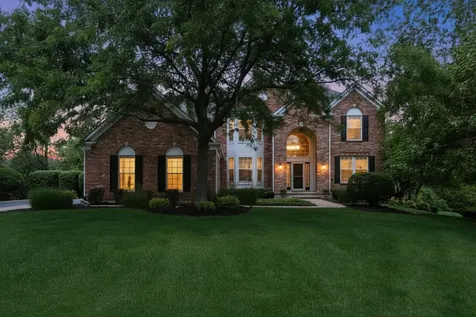 4 Stillwater Court Algonquin IL 60102