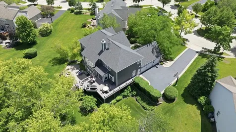 4 Stillwater Court Algonquin IL 60102