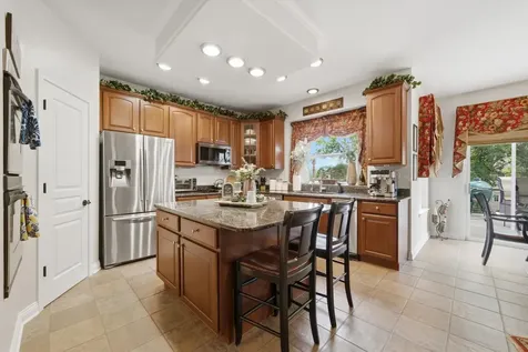 4 Stillwater Court Algonquin IL 60102