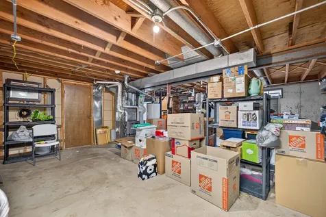 1340 Williamsburg Road Rockford IL 61107