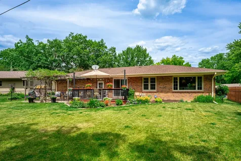 1340 Williamsburg Road Rockford IL 61107