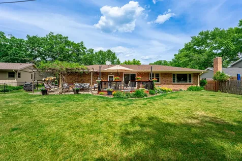 1340 Williamsburg Road Rockford IL 61107