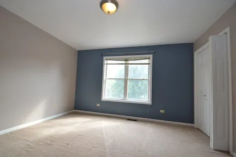 3301 Banford Circle Lake In The Hills IL 60156