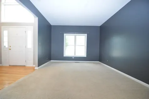 3301 Banford Circle Lake In The Hills IL 60156