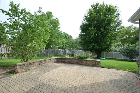 3301 Banford Circle Lake In The Hills IL 60156