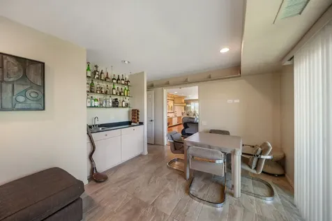 3810 Mission Hills Road Northbrook IL 60062